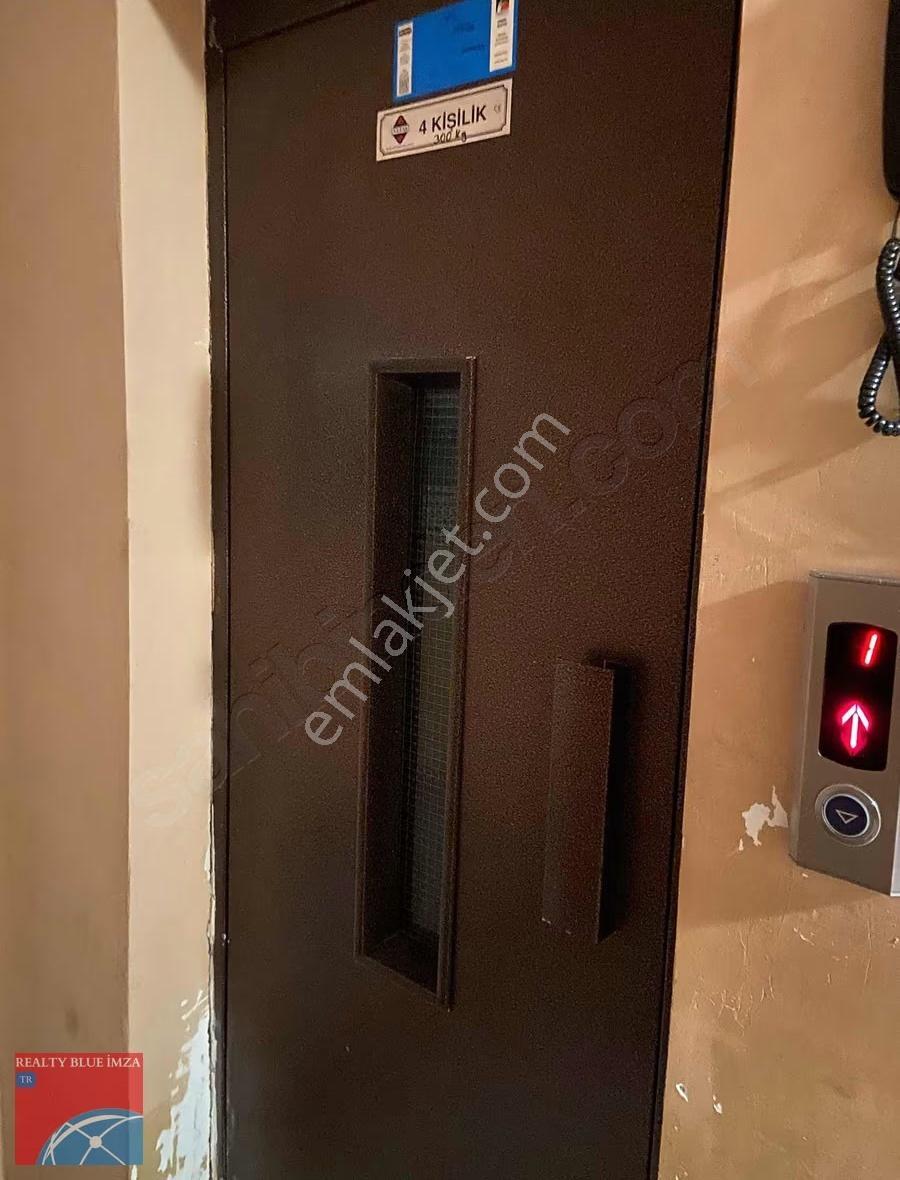 Çekmeköy Merkez Mh. Cadde Üstü Tek Tapu 2 Ayrı Daire Fırsat - Görsel 30