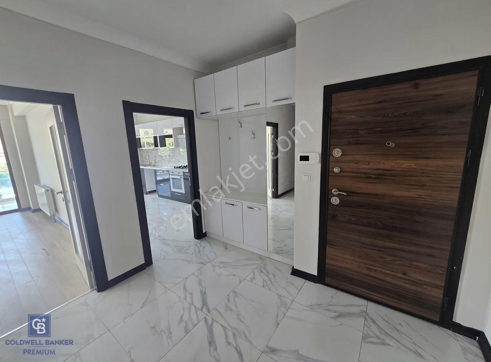 Bağlıca'da Merkezi Konumda Masrafsız Arakat Kiralık 4+1 Daire - Görsel 6