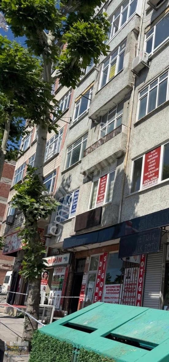 Bahçelievler De Satılık Daire Oturuma Ve Yatırıma Uygun