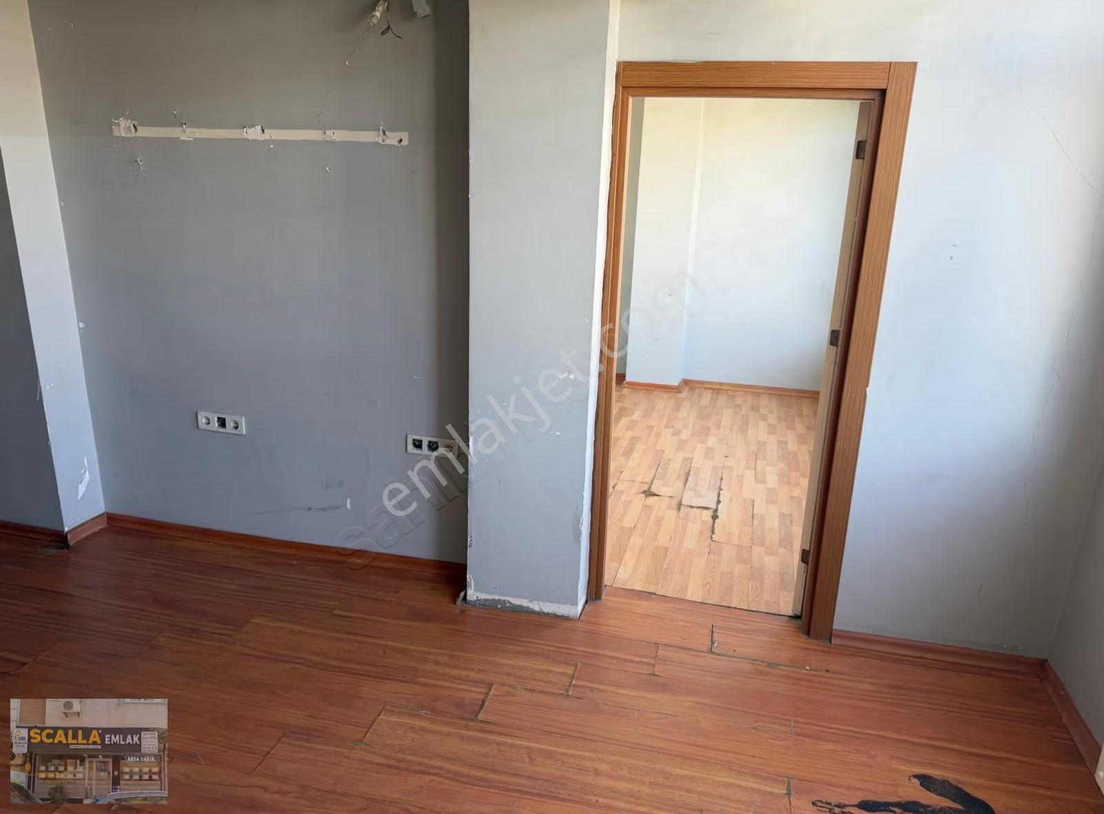 Bahçelievler Kiralık Daire 4+1 Metrobüse 5-7 Dak Yürüme - Görsel 20