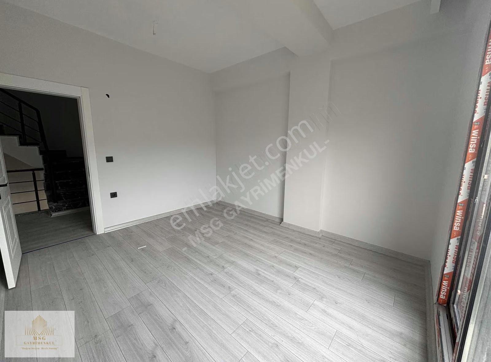 Msg'den Menemen Emiralem'de Satılık 5+1 Tripleks İkiz Villa - Görsel 25
