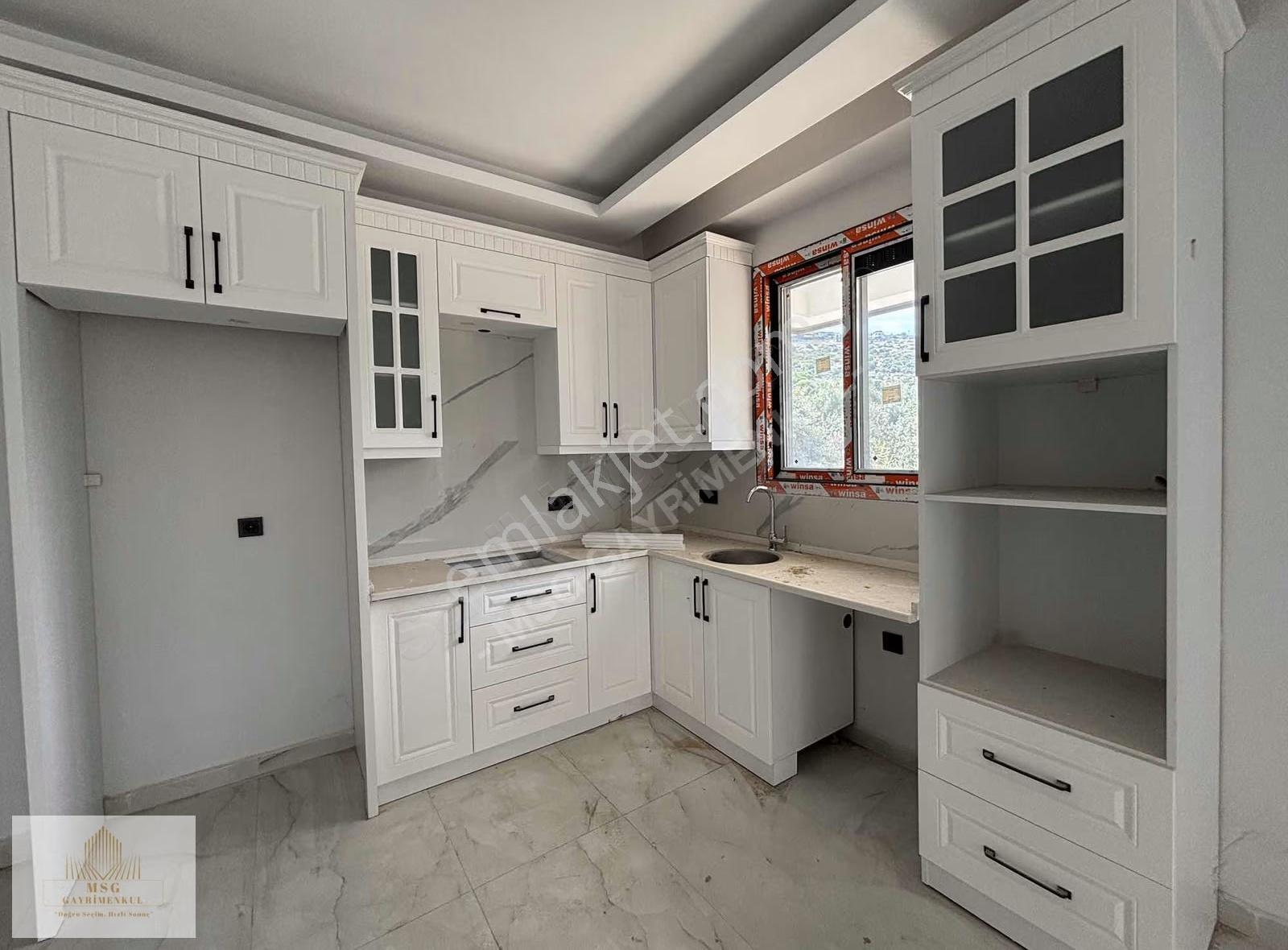 Msg'den Menemen Emiralem'de Satılık 5+1 Tripleks İkiz Villa - Görsel 3