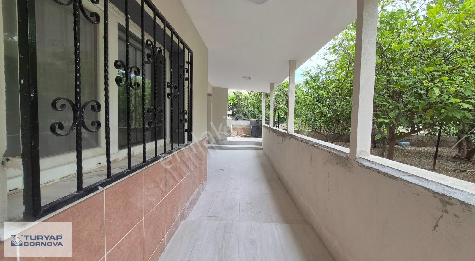 Bornova Atatürk Mah. Doğalgaz Kombili 1+1 90m2 Bahçe Katı - Görsel 8