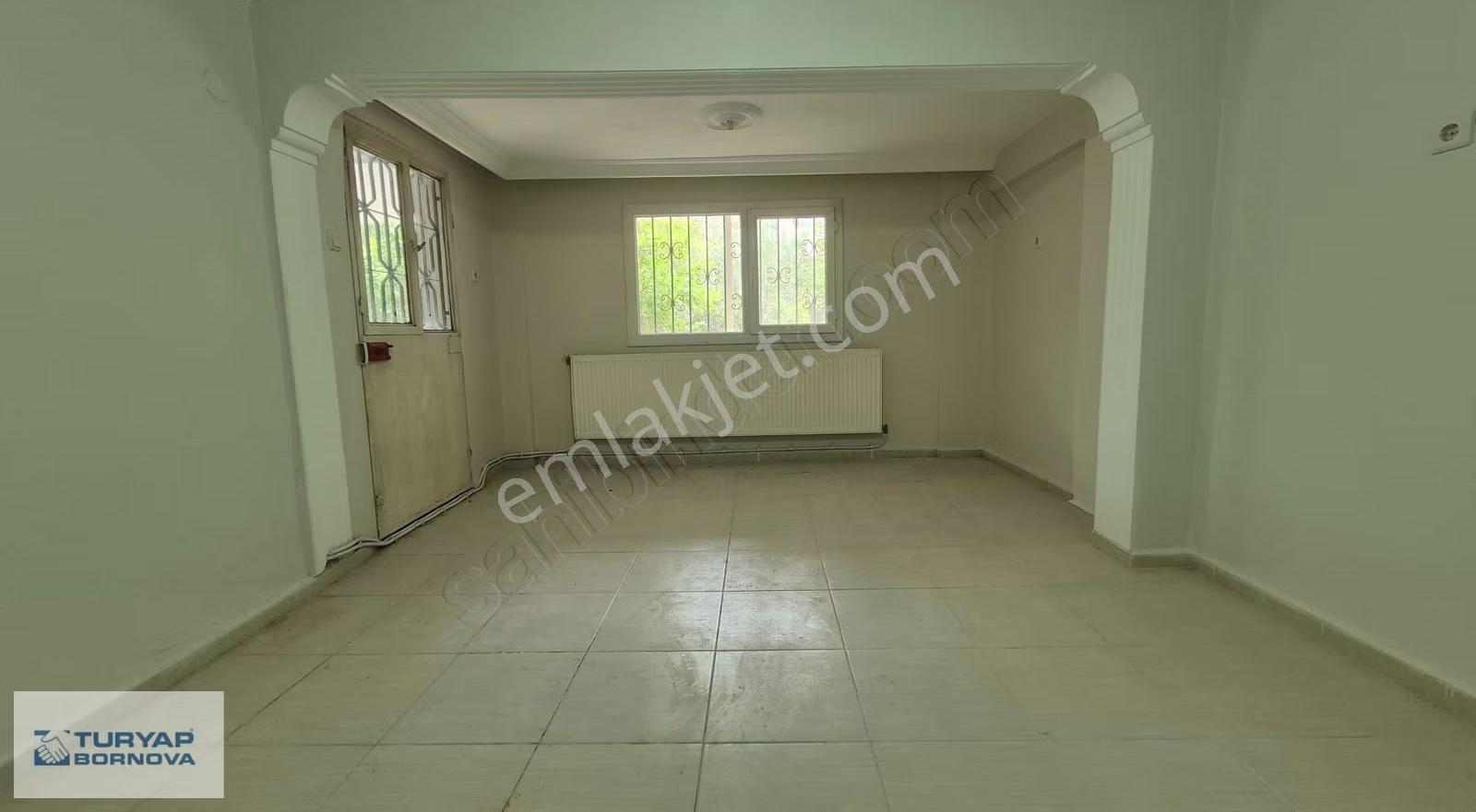 Bornova Atatürk Mah. Doğalgaz Kombili 1+1 90m2 Bahçe Katı - Görsel 3