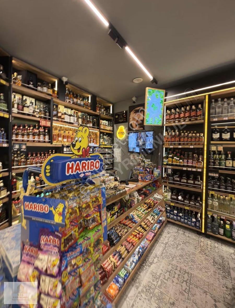 Msg'den Mithatpaşa Cadde Üzeri Kulüp Binası Yanı 47 M2 Dükkan - Görsel 2