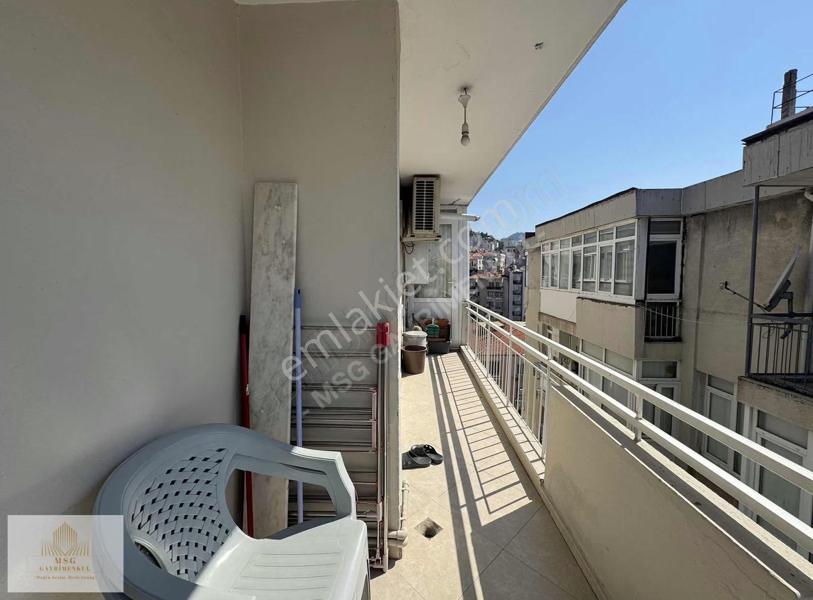 Msg'den İnönü Cadde Üzerinde Avm & Metro Çarprazı Otoparklı 3+1 - Görsel 7