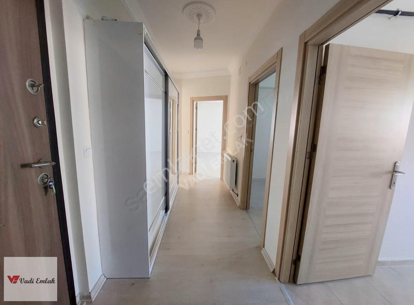 Geniş Ve Kullanışlı 3+1 Kiralık Bakımlı Daire | Vadi Emlak - Görsel 16