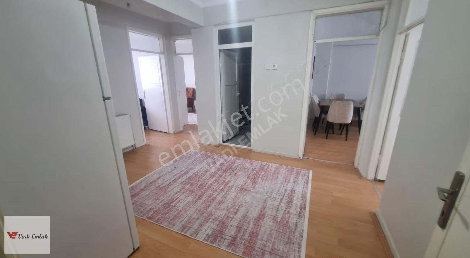 Esentepe Mahallesi'nde Kiralık Eşyalı 3+1 Daire | Vadi Emlak - Görsel 4