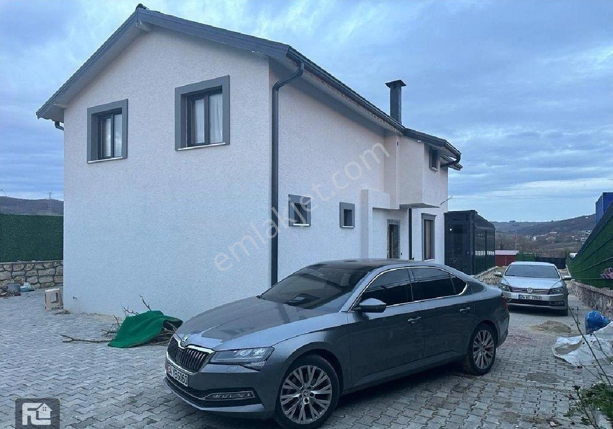 F-l Emlaktan Kocaeli Karagöllü De Kapalı Havuzlu Lüks Villa - Görsel 6