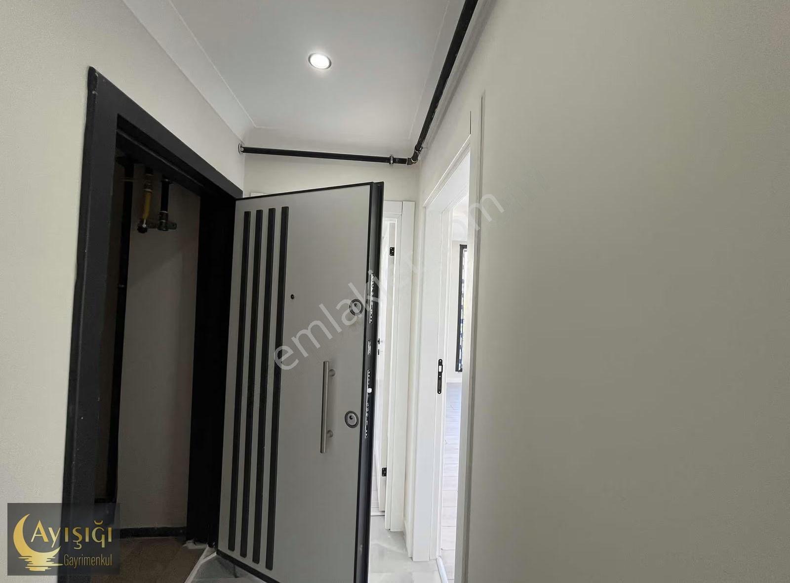 Çayırova Emek Mah. Fikri Altıokka Cad. Sıfır 3+1 Kiralık Daire - Görsel 3