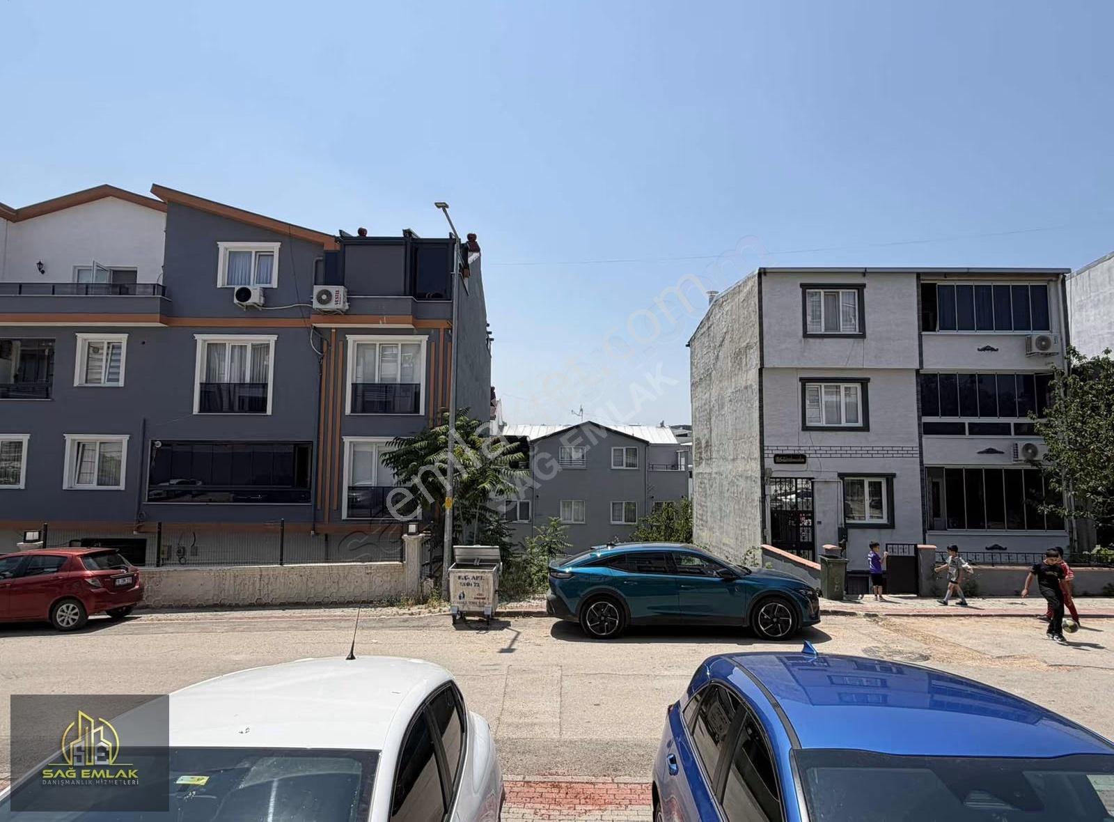 Yunuseli'nde Satılık 180m² Ara Parsel Arsa - 4 Daire İmkanı - Görsel 2