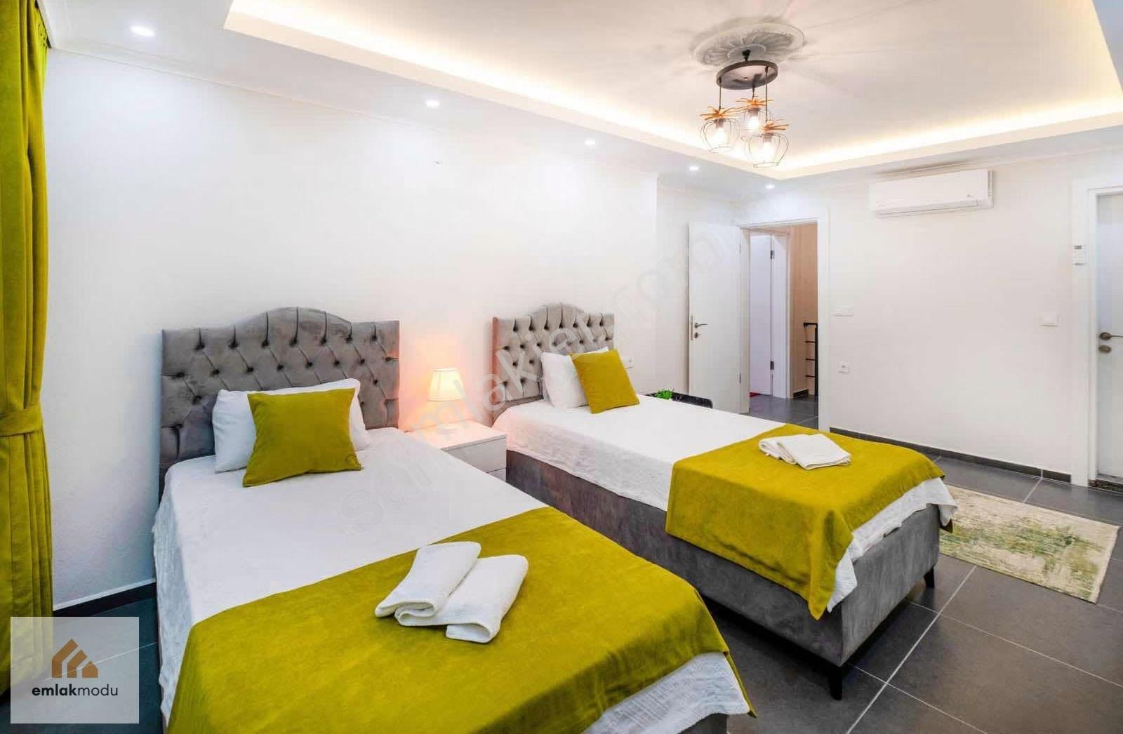 Karaçulha Aylık Ödemeli Deniz Manzaralı Kiralık Süperlüx Villa - Görsel 13