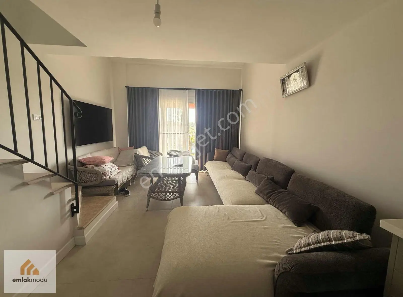 Havuzlu Güvenlikli Site İçerisinde Full Eşyalı Kiralık Daire