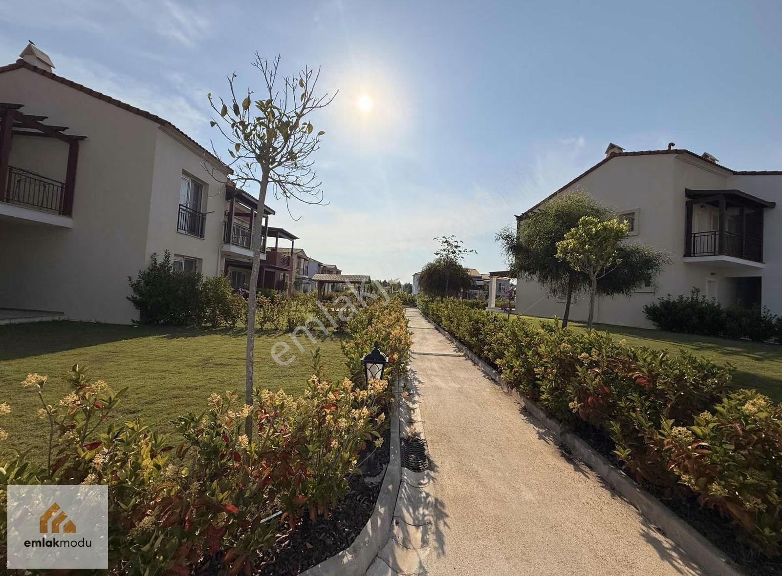 Havuzlu Güvenlikli Site İçerisinde Full Eşyalı Kiralık Daire - Görsel 2