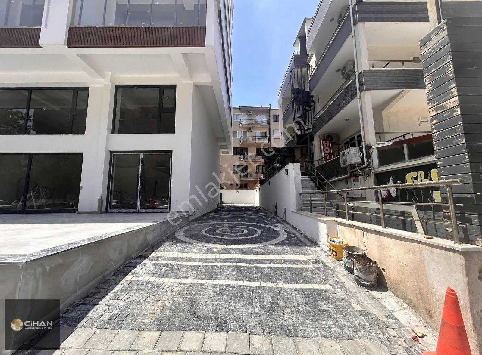 Merkezde Satılık Ofis