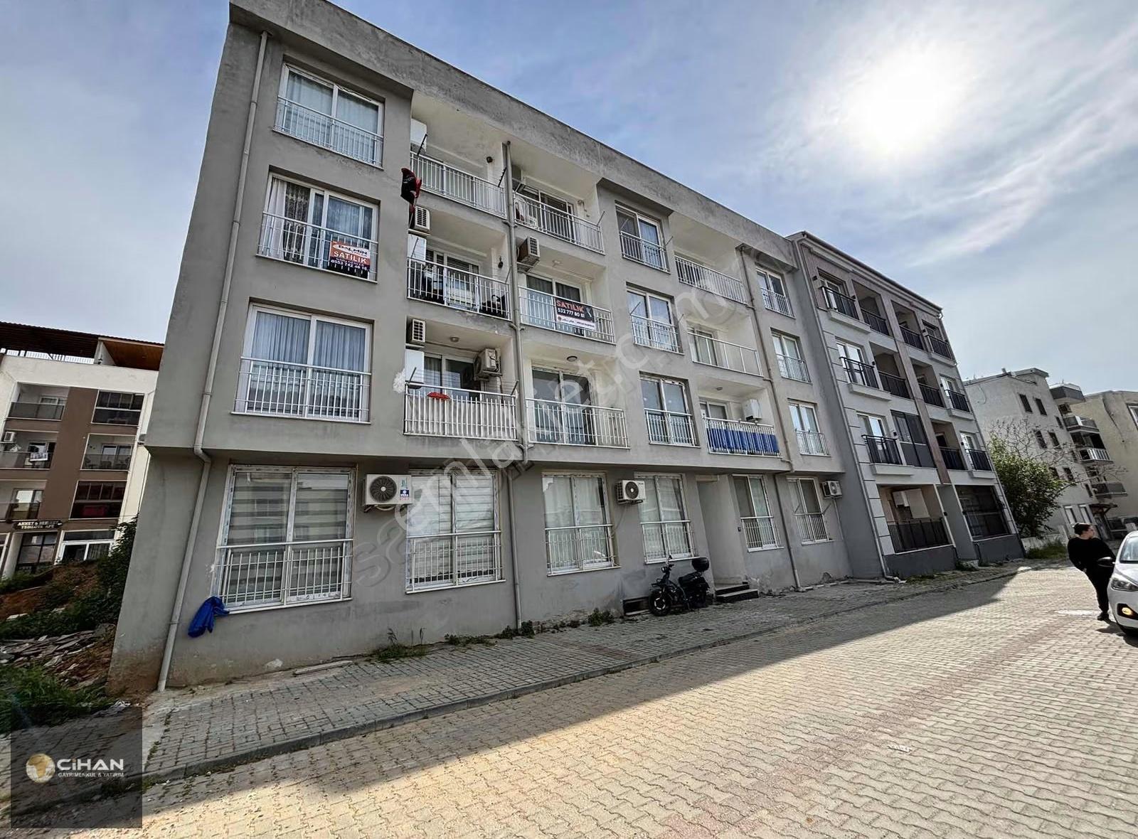 Kuşadası Davutlar Merkez Ara Kat 2+1 Daire - Görsel 11