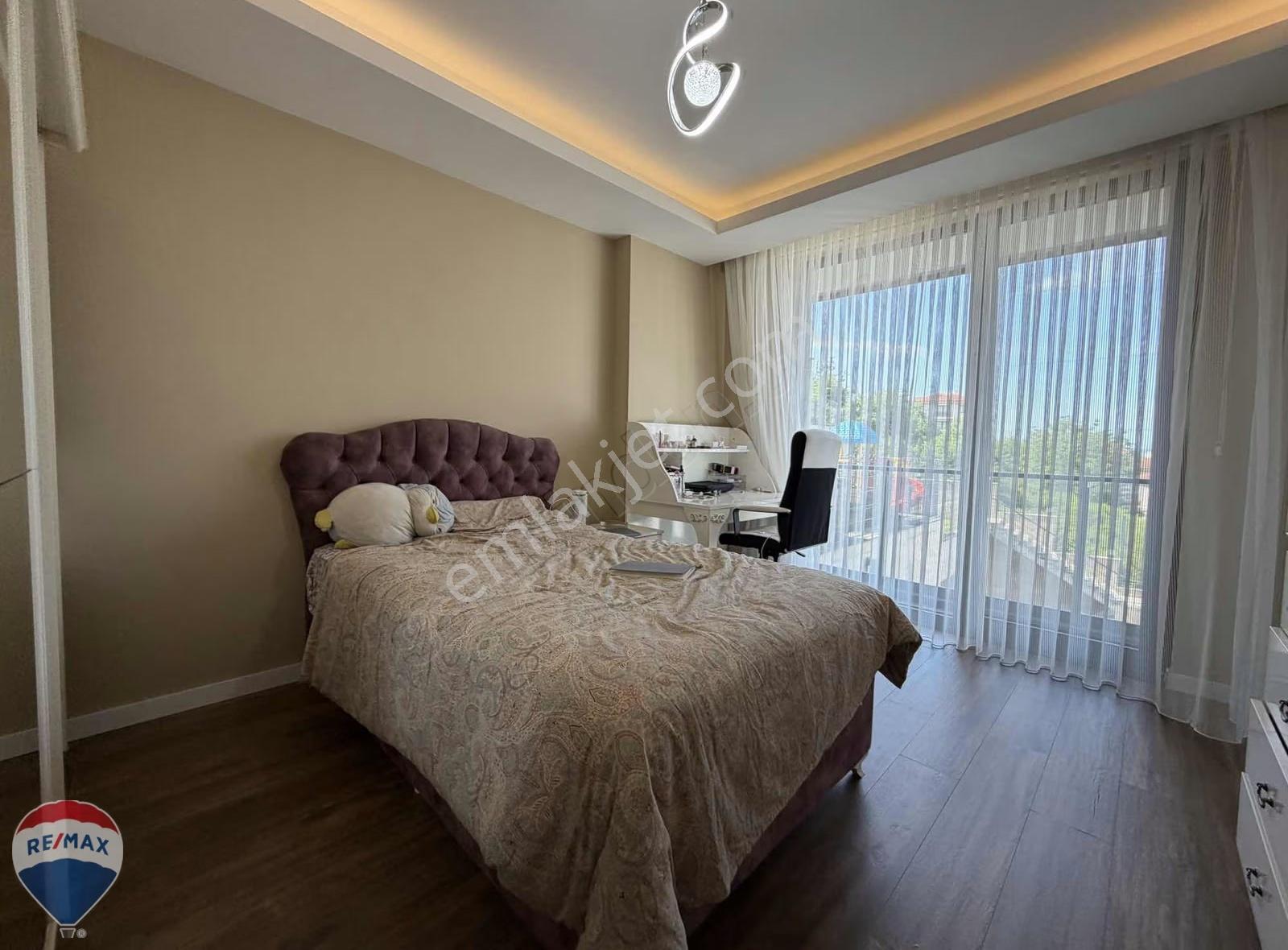 Remax Mavi'den Buyapı Uptown Sitesinde Kiralık 3+1 Lüks Daire - Görsel 22