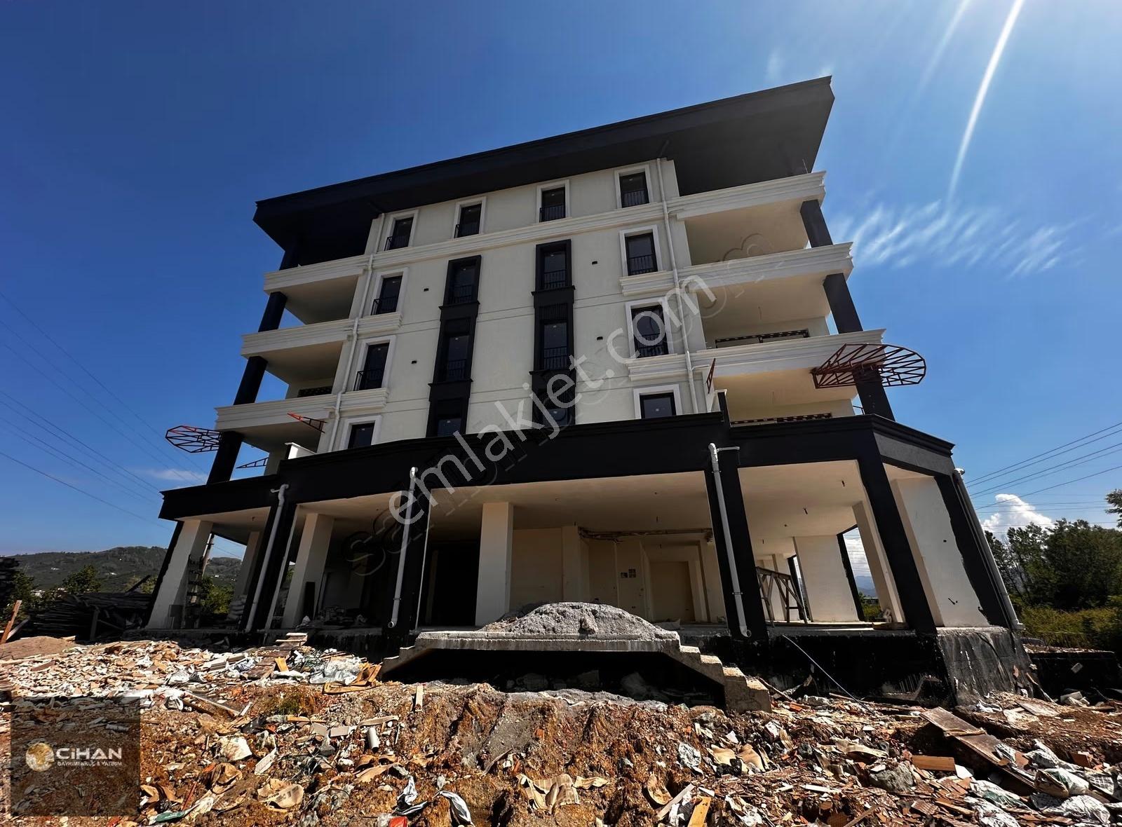 Ordu Cumhuriyet Melet Bulvarda 2+1 Ferah Nehir Manzaralı Daire