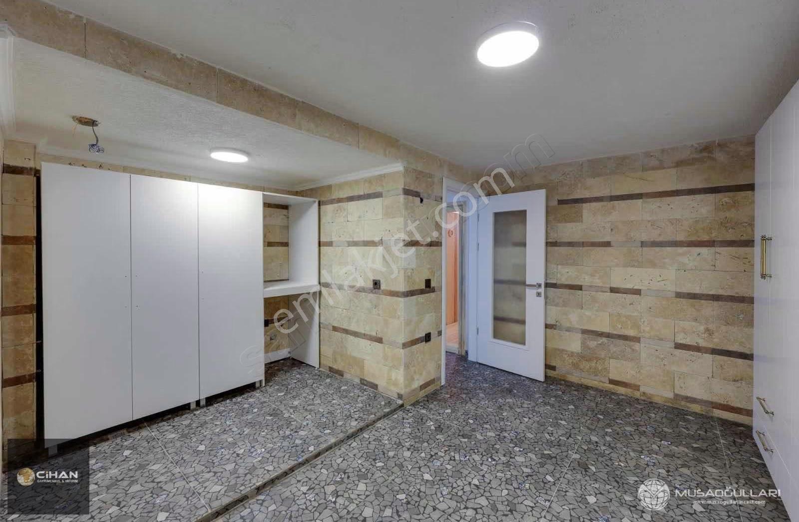 Kuşadası'nda Özel Havuzlu Müstalik Villa - Görsel 8