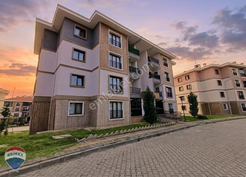 Remax Rıdvan Gedikten Korucukta Toki Evlerinde Satılık 2+1 Daire - Görsel 4