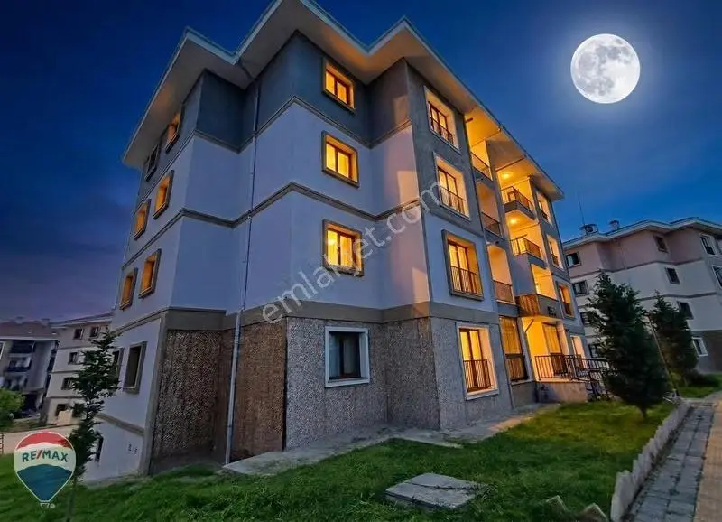 Remax Rıdvan Gedikten Korucukta Toki Evlerinde Satılık 2+1 Daire - Görsel 5
