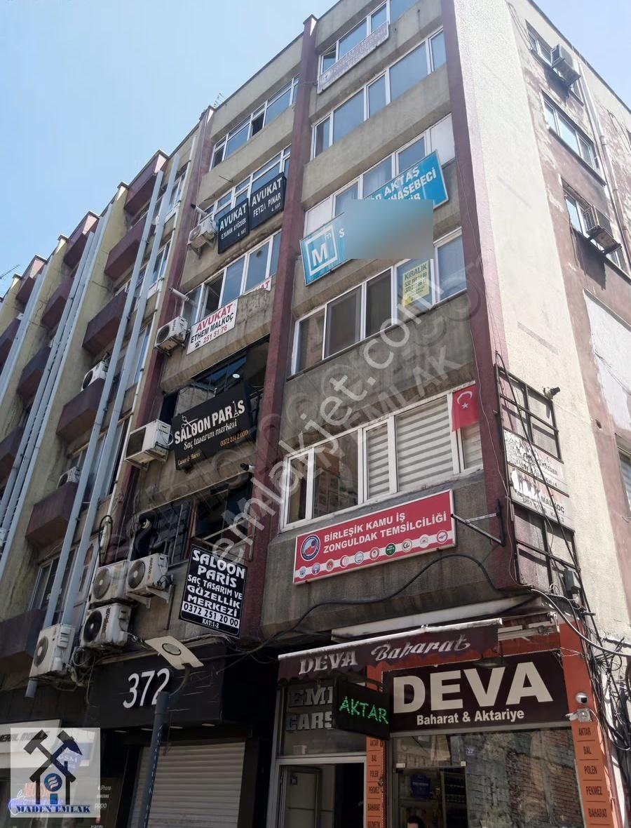 Zonguldak Çarşı Merkezde Kiralık 2+0 Ofis (65m²) - Görsel 11