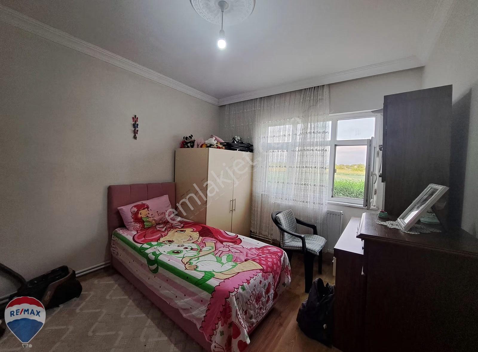 Remax Mavi'den Adapazarı'na 10 Dk. 342 M² Arsada Müstakil Ev - Görsel 31