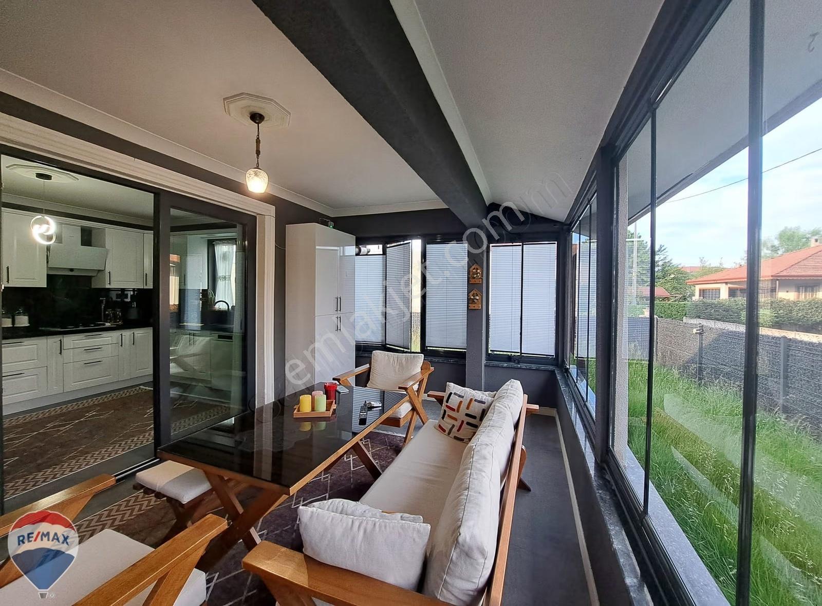 Remax Mavi'den Adapazarı'na 10 Dk, 351 M²arsada 3+1, Müstakil Ev - Görsel 21