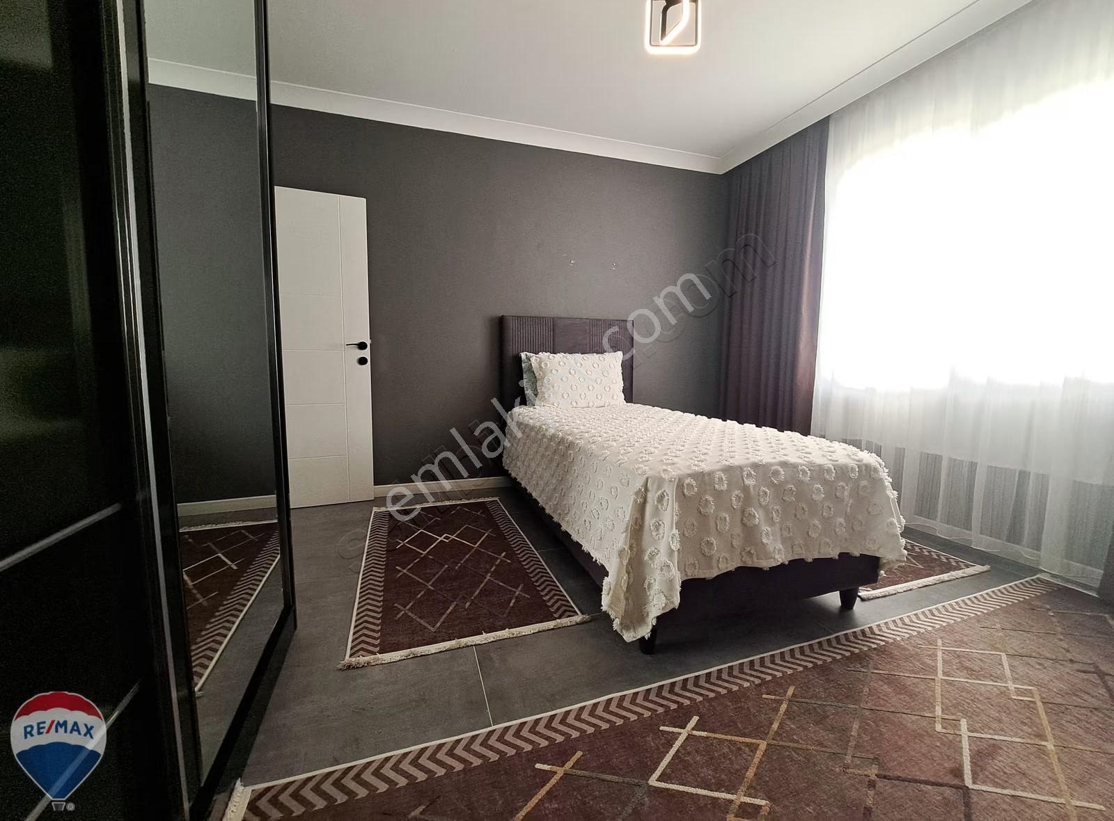 Remax Mavi'den Adapazarı'na 10 Dk, 351 M²arsada 3+1, Müstakil Ev - Görsel 8