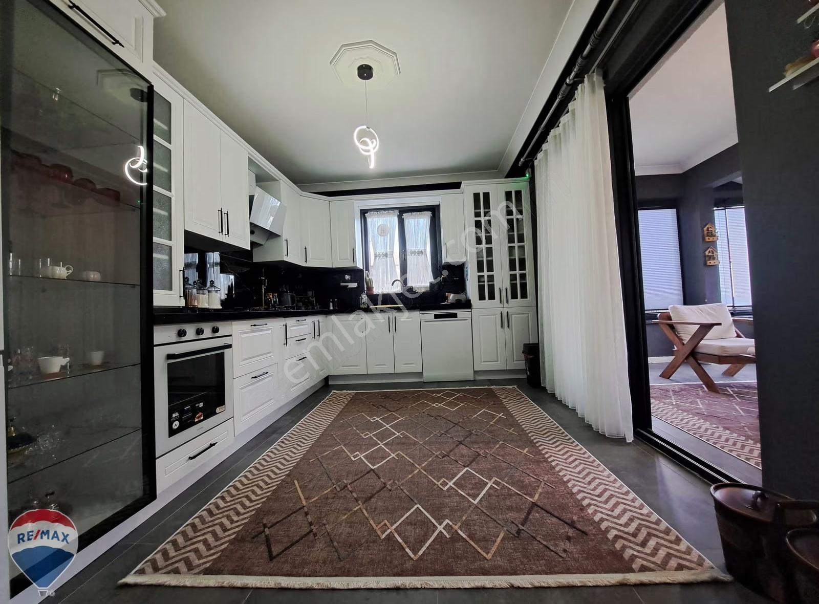 Remax Mavi'den Adapazarı'na 10 Dk, 351 M²arsada 3+1, Müstakil Ev - Görsel 26