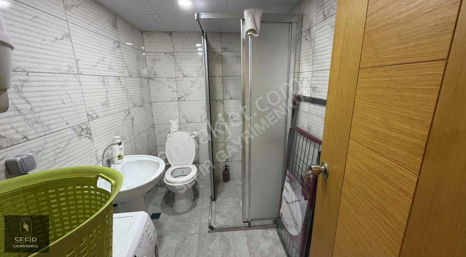Camikebir Mahallesinde 70 M2 Eşyalı K.mutfak Kiralık 1+1 Daire - Görsel 6