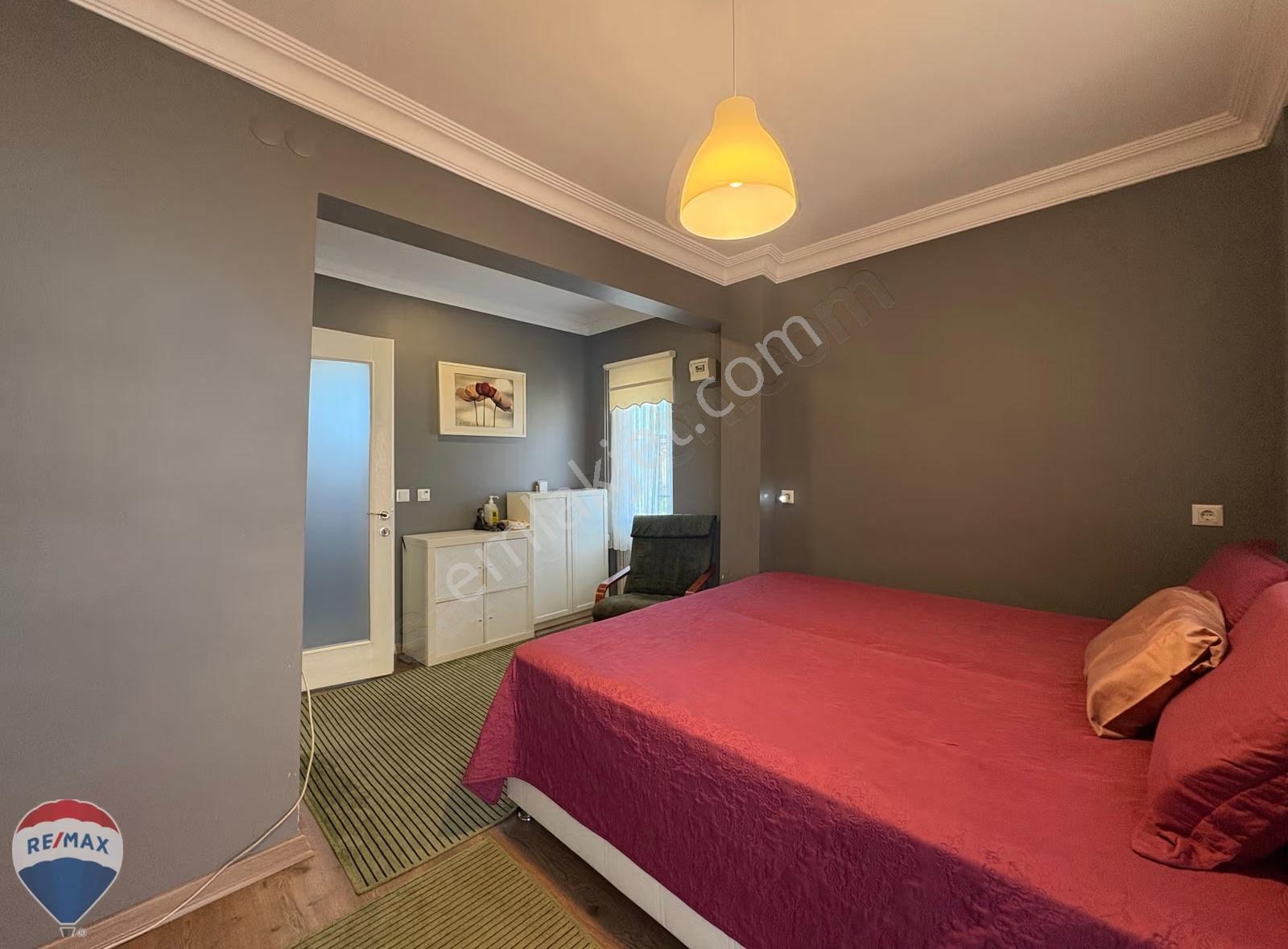 Remax Mavi'den Serdivan'da Müstakil Kullanımlı Satılık Villa - Görsel 32