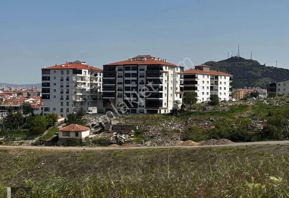 Beşikkayada Çok Katlıda Emsal İki Satılık 185 Metre Arsa - Görsel 35