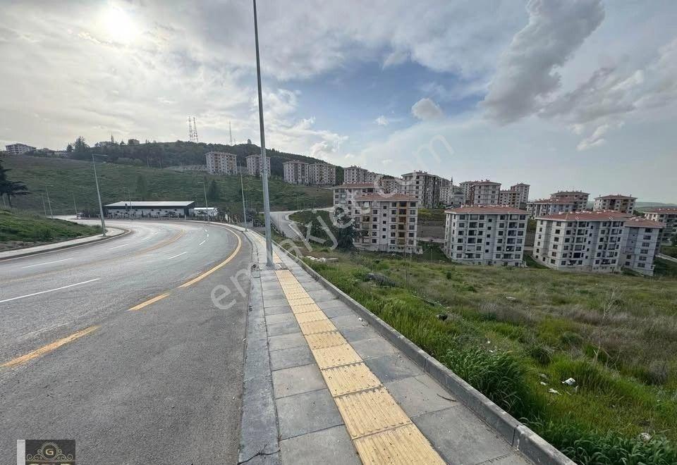Beşikkayada Çok Katlıda Emsal İki Satılık 185 Metre Arsa - Görsel 15