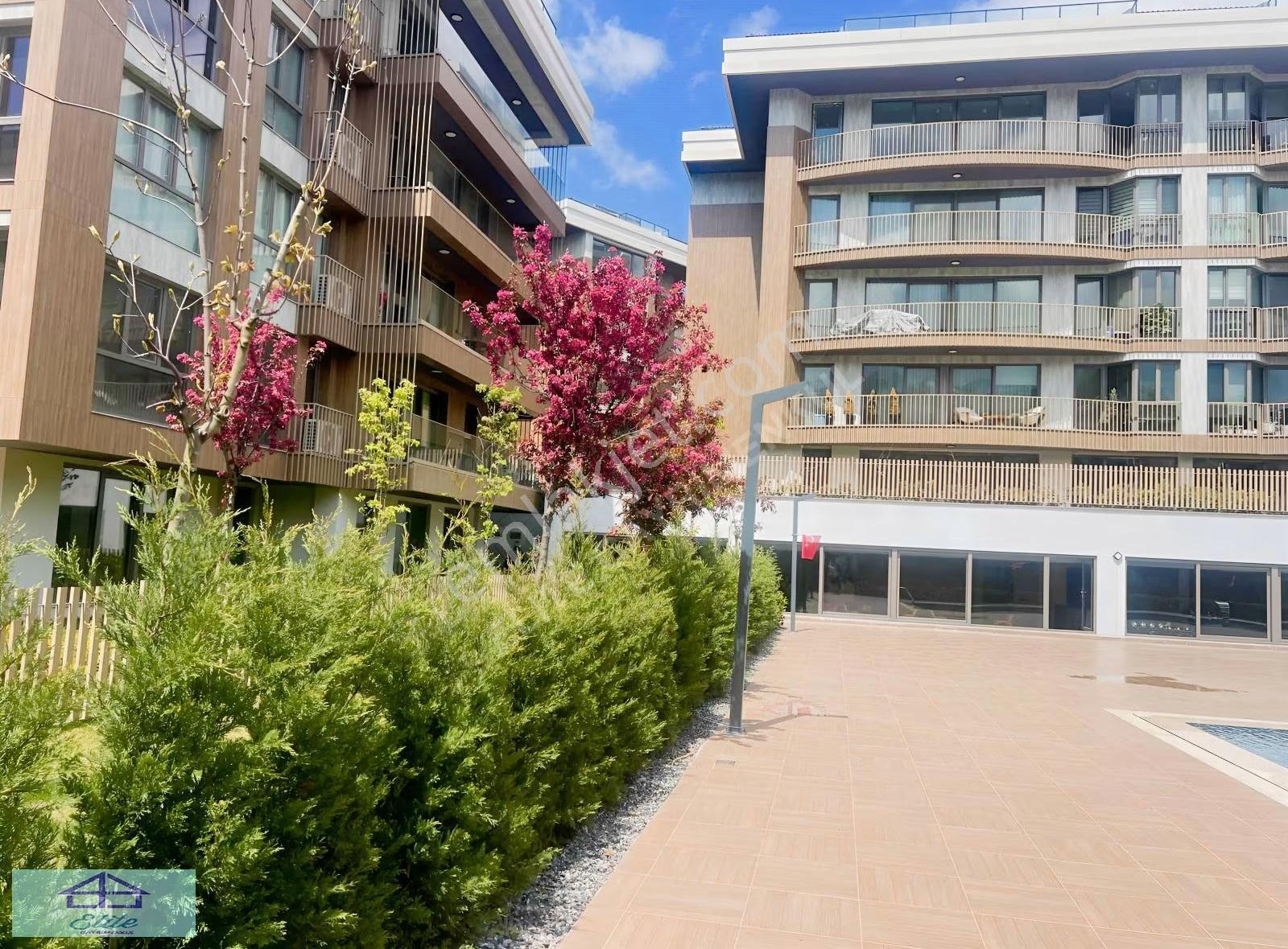 Elite'den Butik Sitede Geniş Bahçeli Sıfır Daire - Görsel 20