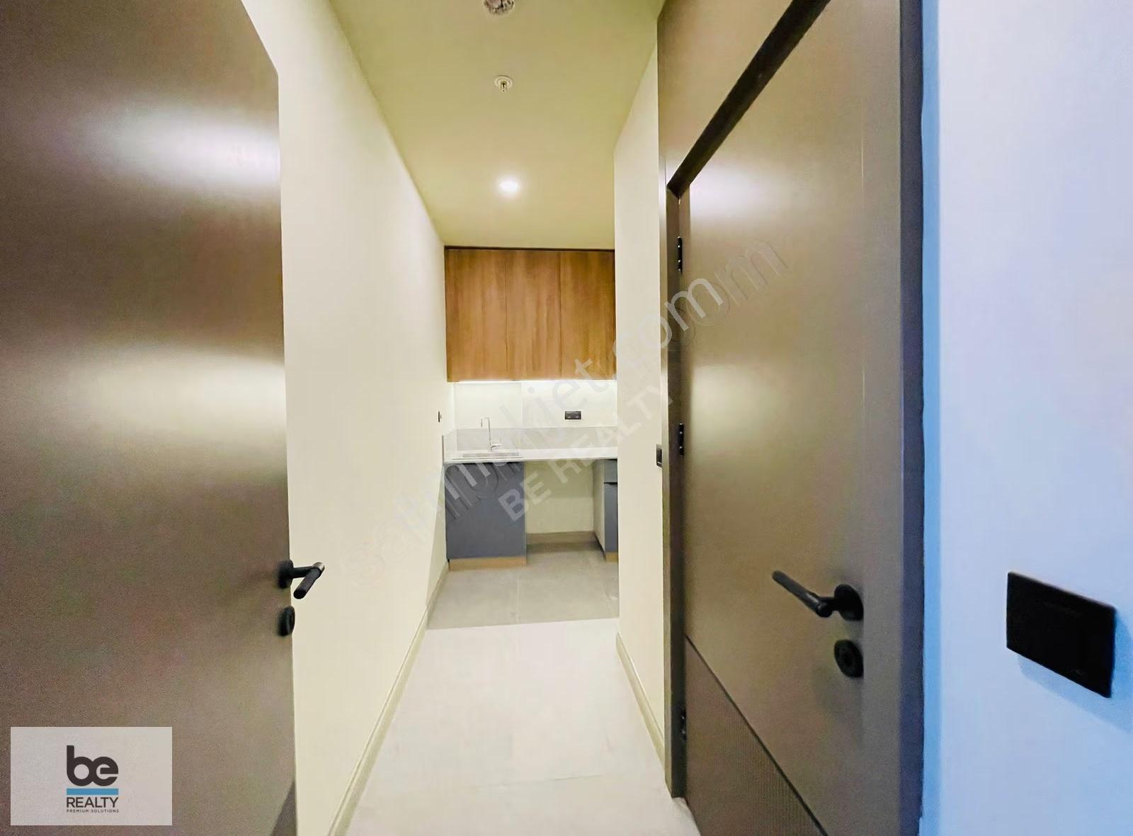 Aspendos Blv. Meidan Plazada Kiralık Prestijli Ofis - Görsel 26