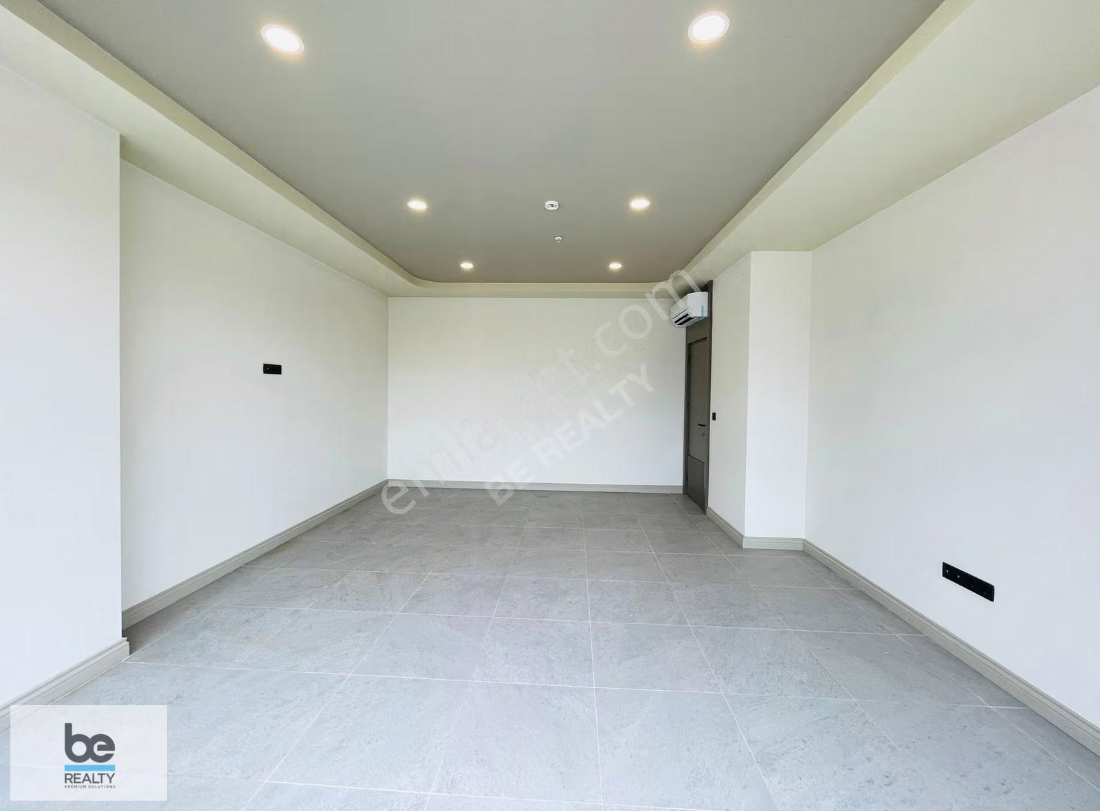 Aspendos Blv. Meidan Plazada Kiralık Prestijli Ofis - Görsel 18