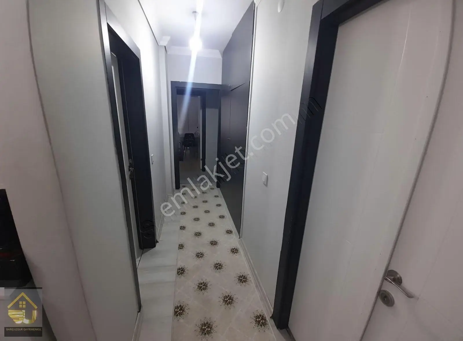 Kızılay'da Full Yapılı 3+1 Asansörlü, Otoparklı Daire - Görsel 2
