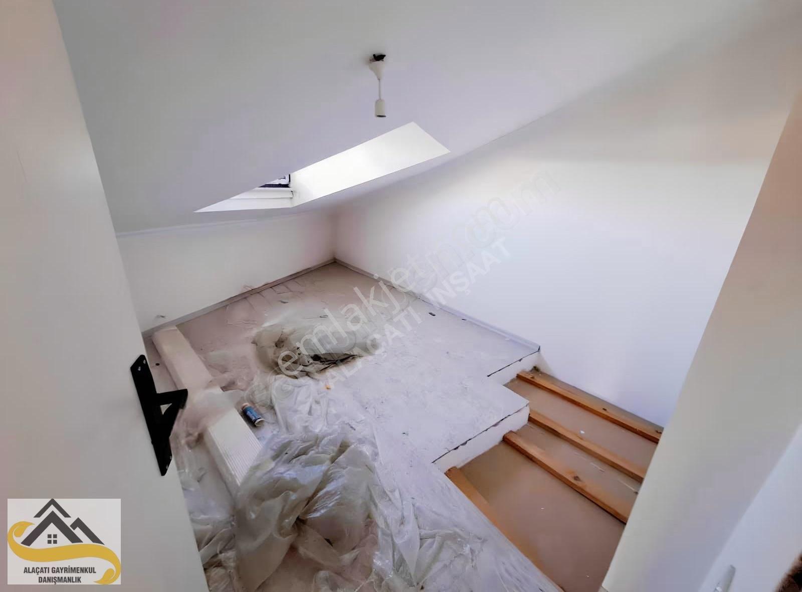 Alaçatı Dan 180 M2 4+2 3 Yaşında Dubleks - Görsel 16