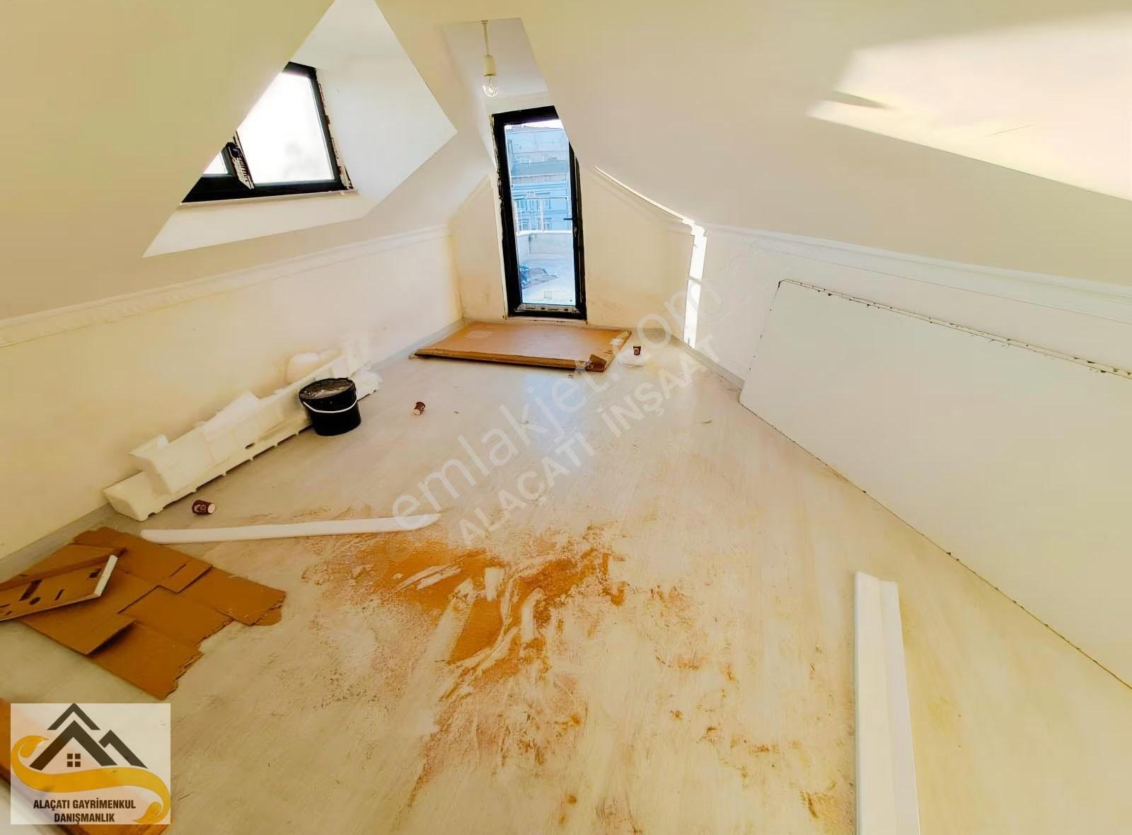 Alaçatı Dan 180 M2 4+2 3 Yaşında Dubleks - Görsel 35