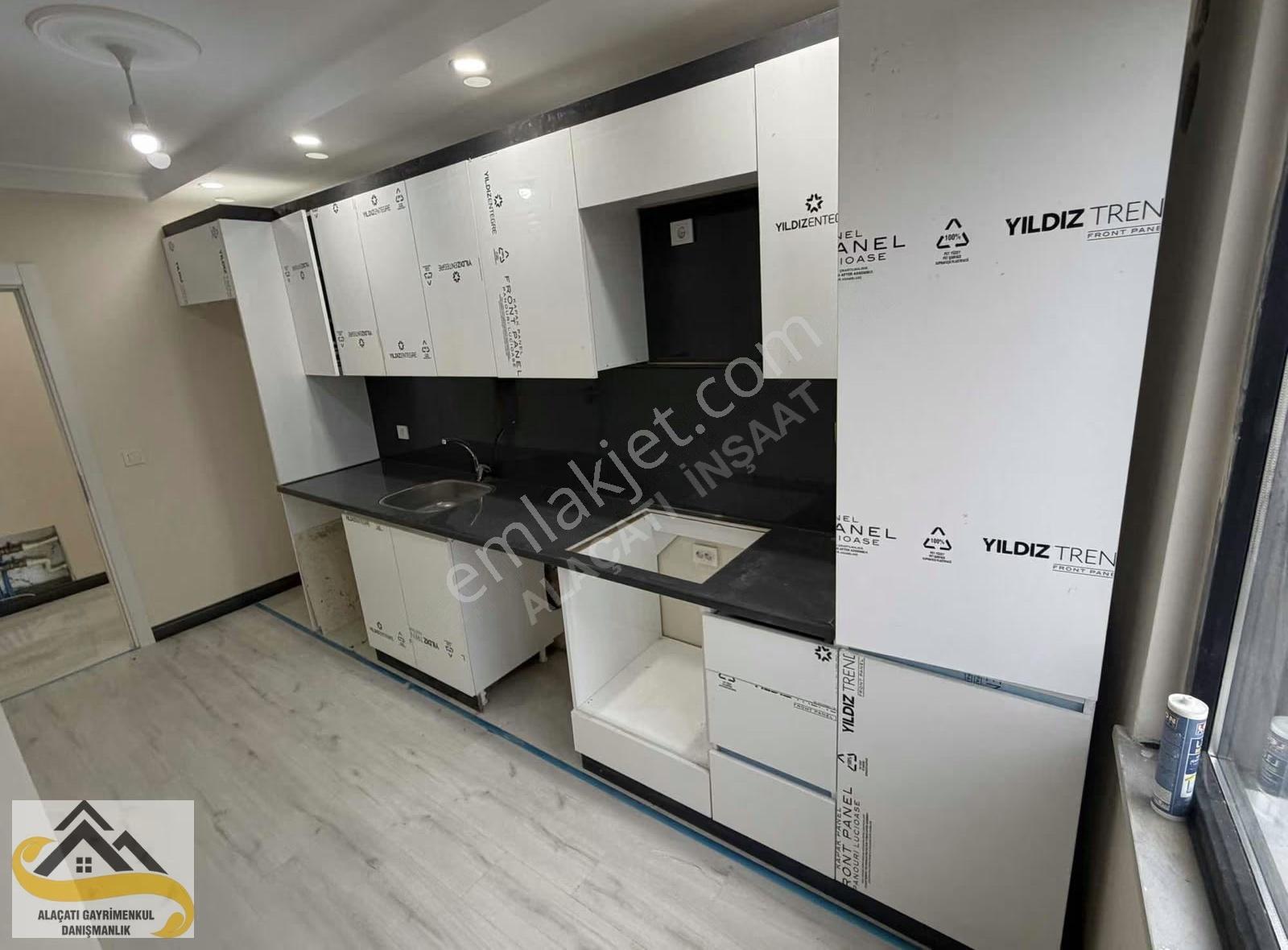 Alacatı İnş Gazi Mah 2+1 Site De Otoparklı Satilik Lüks Daireler - Görsel 8