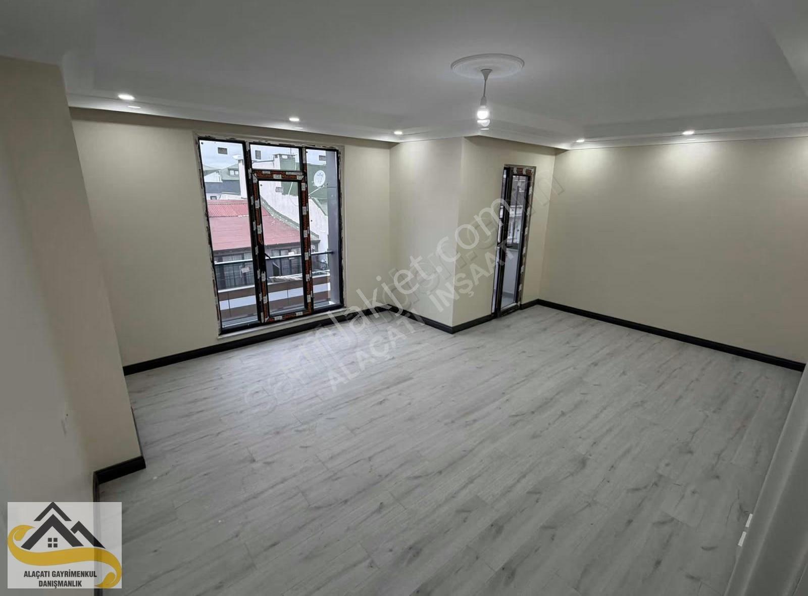 Alacatı İnş Gazi Mah 2+1 Site De Otoparklı Satilik Lüks Daireler - Görsel 3