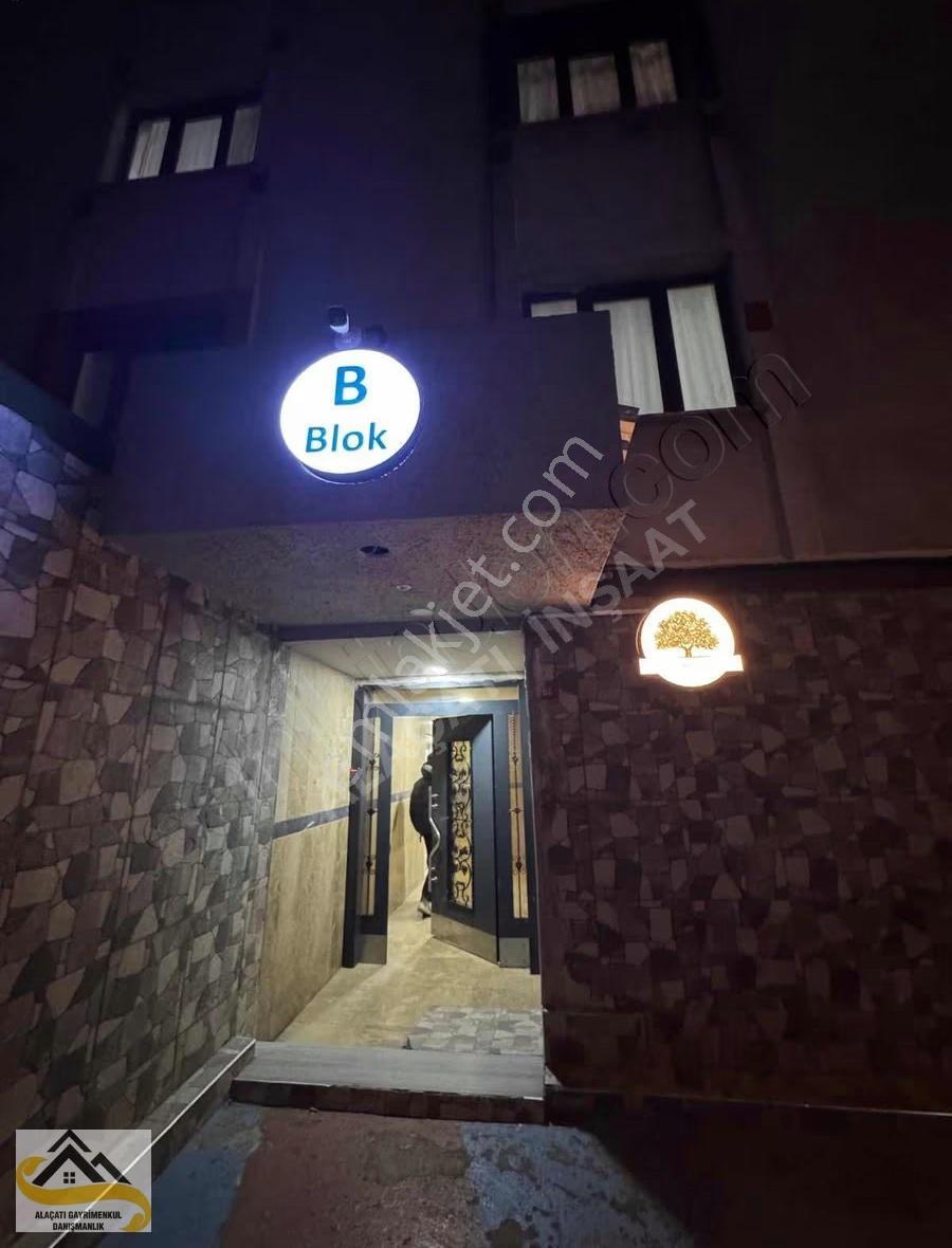 Alaçatı Dan Proje'de 8.kat 120 M2 3+1 Lüks Daire Şehir Manzaralı - Görsel 12