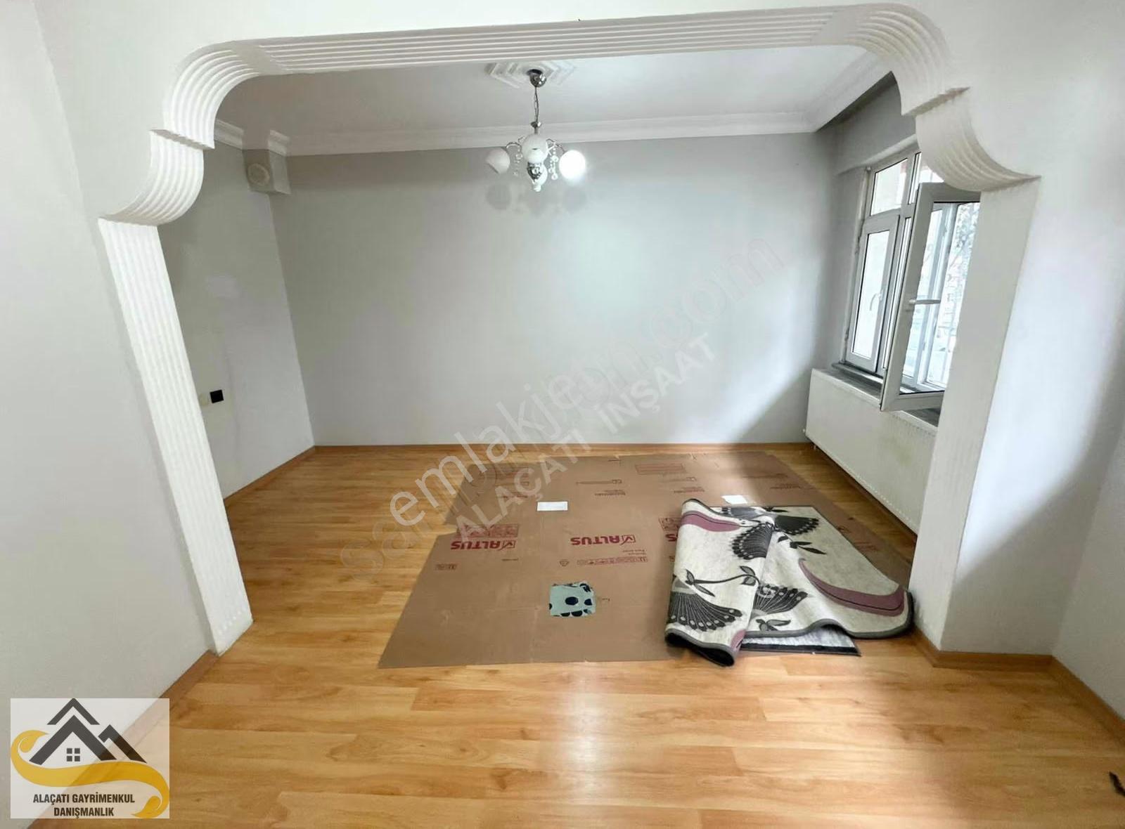 Alacatı Gayrimeykulden Kiralık Girieş Kat Daire - Görsel 15