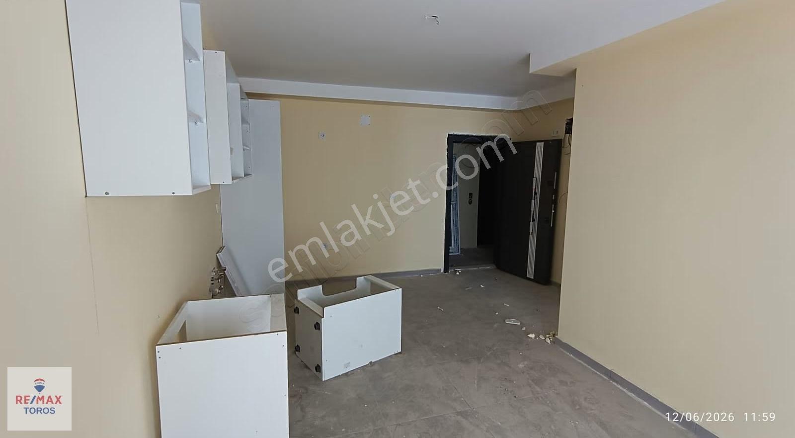 Remax Toros'tan Kocahasanlı'da Satılık 1+1 Fırsatı - Görsel 16