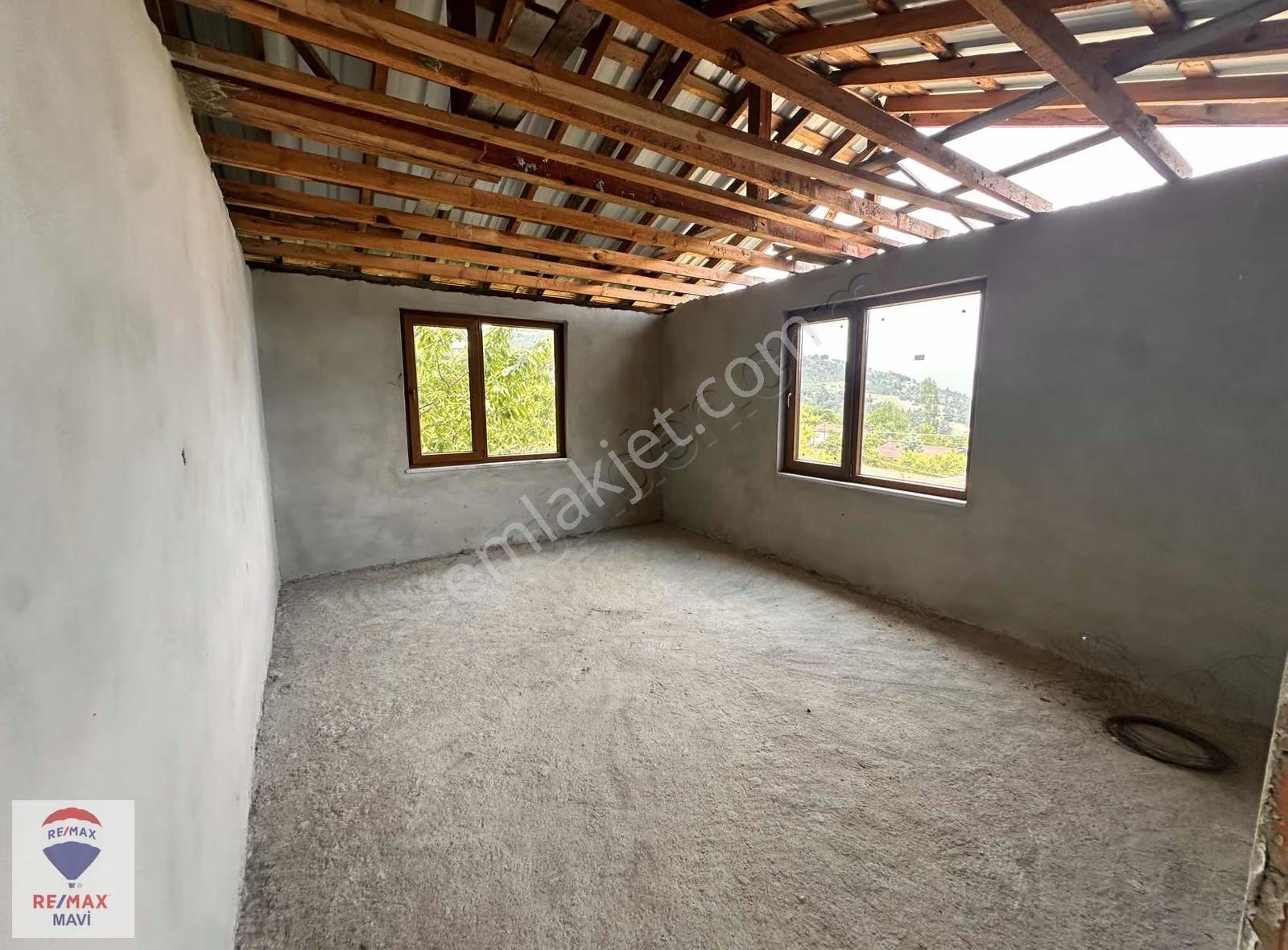 Remax Şaban Karakaş Geyve De 390m2 Arsa İçinde 4+1 Müstakil - Görsel 22