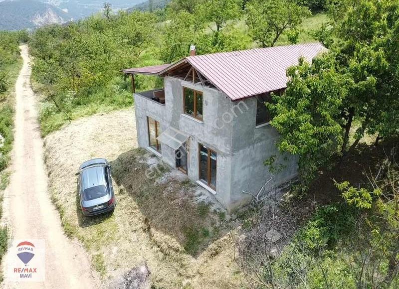 Remax Şaban Karakaş Geyve De 390m2 Arsa İçinde 4+1 Müstakil - Görsel 11