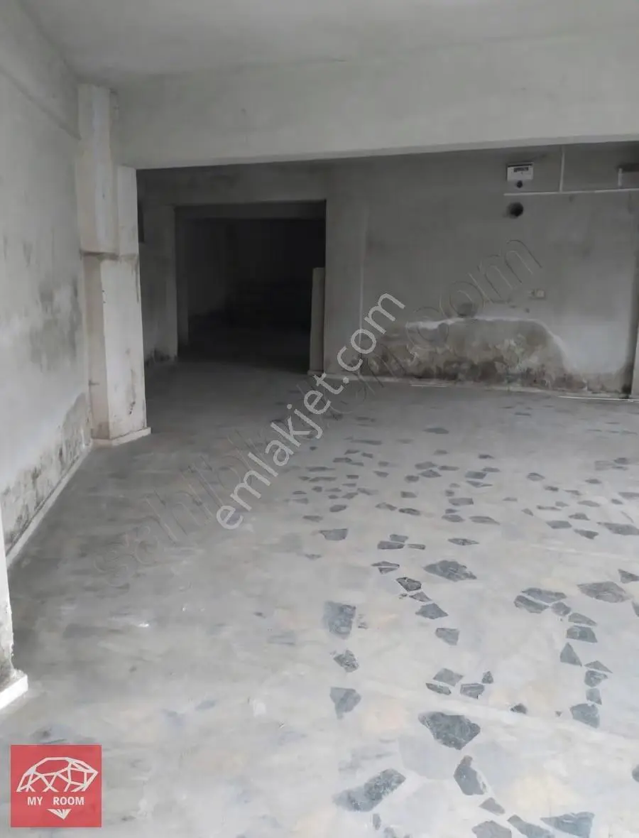 Ümraniye Cemilmeriç Mahallesinde 150 M2 Kiralık İş Yeri Depo - Görsel 5