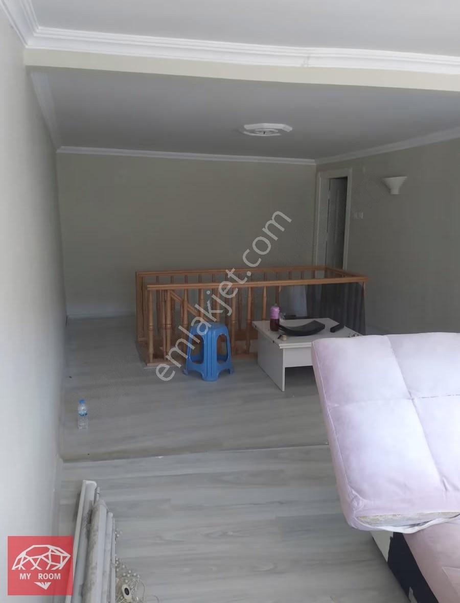 Gaziosmanpaşa Mevlana Mahallesinde 3+2 Kiralık Dublex Daire - Görsel 2