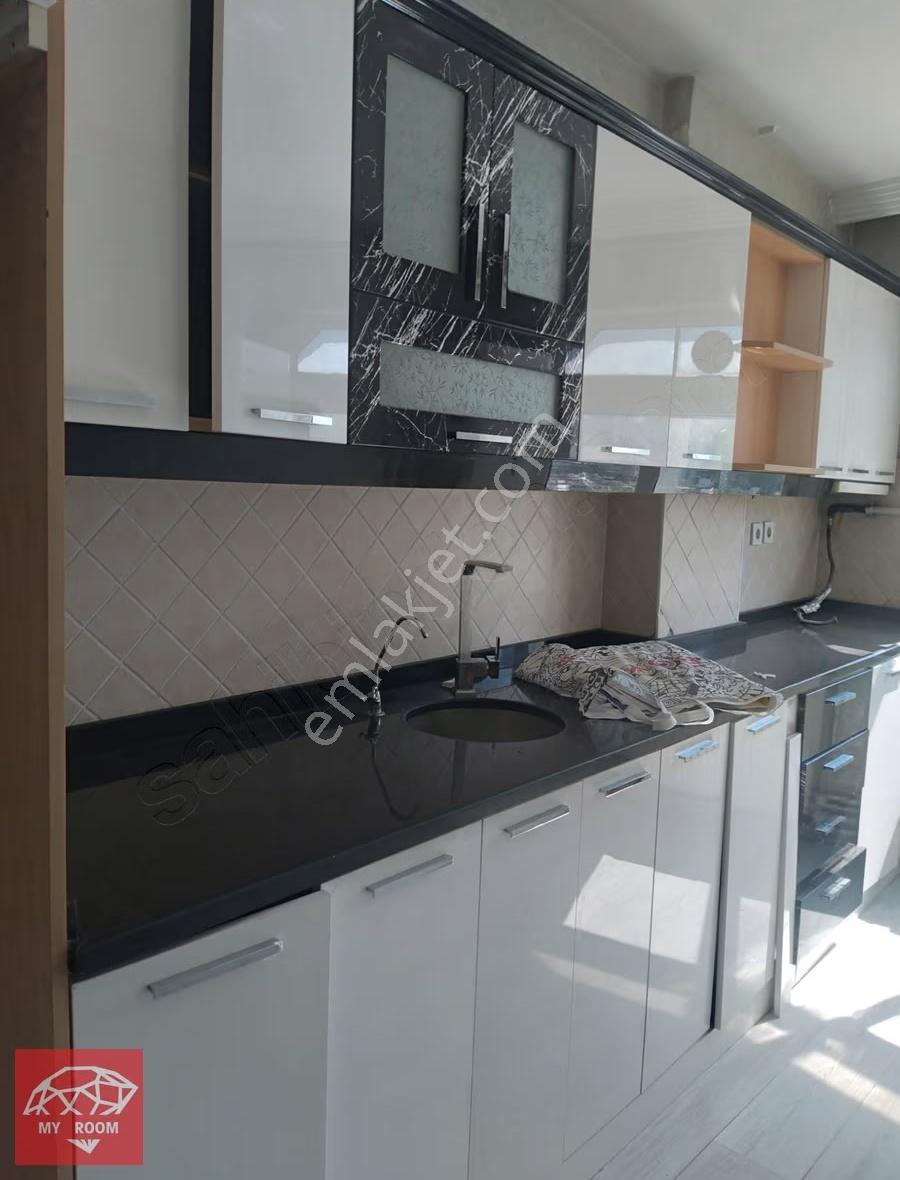Gaziosmanpaşa Mevlana Mahallesinde 3+2 Kiralık Dublex Daire - Görsel 8
